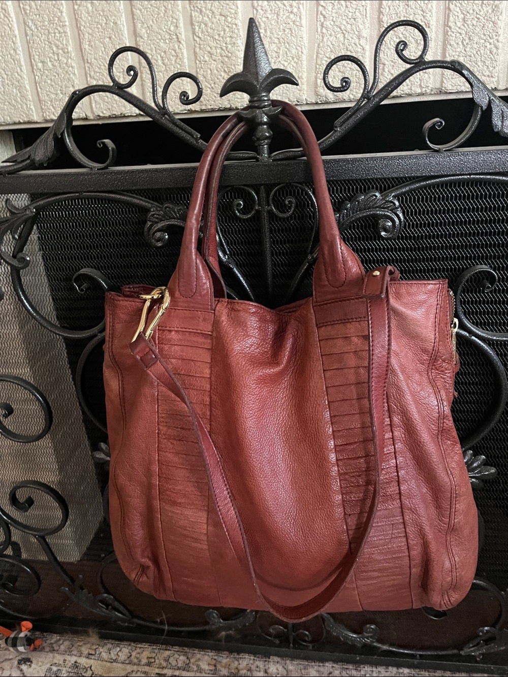 KELSI DAGGER VINTAGE Leather Shoulder Tote Bag - Brown